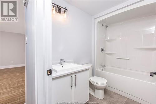 119 Ashland Cres, Riverview, NB - Indoor Photo Showing Bathroom