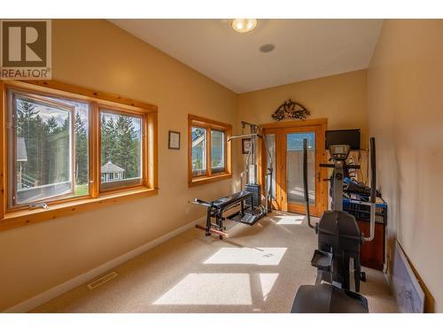 420 Ottoson Road, Golden, BC - Indoor Photo Showing Other Room