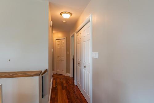 1067 Bridgeview Crescent, Castlegar, BC - Indoor Photo Showing Other Room