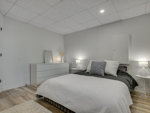 Chambre Ã Â coucher - 345 Mtée Victor-Nymark, Saint-Sauveur, QC - Indoor Photo Showing Bedroom