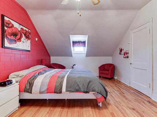Chambre Ã  coucher principale - 269 Rue De Berri, Laval (Pont-Viau), QC - Indoor Photo Showing Bedroom