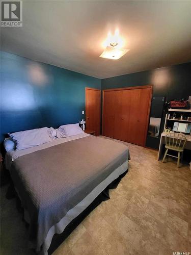 205 Oak Street, Porcupine Plain, SK - Indoor Photo Showing Bedroom