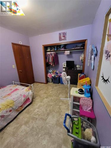 205 Oak Street, Porcupine Plain, SK - Indoor Photo Showing Bedroom