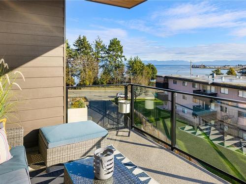 306-100 Lombardy St, Parksville, BC - Outdoor With Body Of Water With Balcony With Exterior