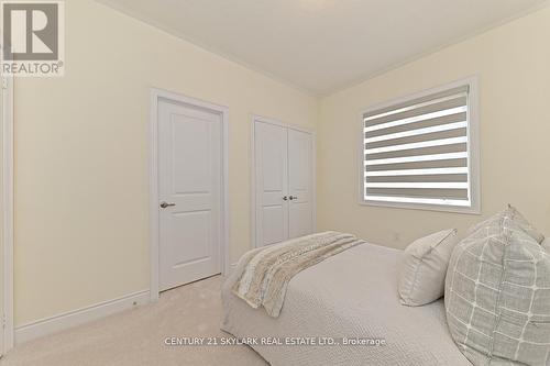 2404 Edward Leaver Tr, Oakville, ON - Indoor Photo Showing Bedroom