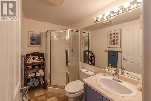8700 Jubilee Road E Unit# 204, Summerland, BC - Indoor Photo Showing Bathroom