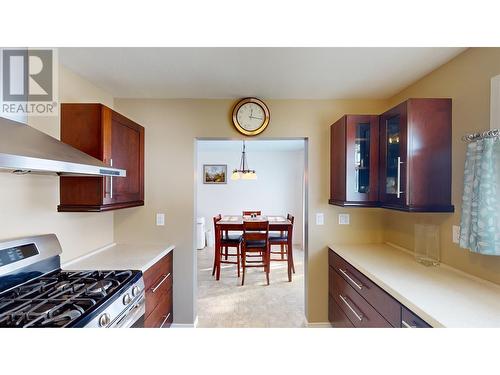 1757 Cypress Road, Quesnel, BC - Indoor Photo Showing Kitchen