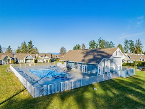 36-5251 Island Hwy West, Qualicum Beach, BC - Outdoor With In Ground Pool