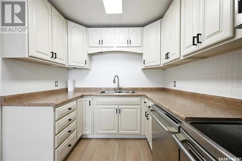 #108 517 Albert Street, Estevan, SK - Indoor Photo Showing Kitchen With Double Sink