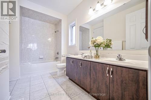 91 Chaiwood Court, Vaughan, ON - Indoor Photo Showing Bathroom