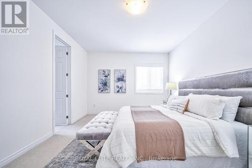 91 Chaiwood Crt, Vaughan, ON - Indoor Photo Showing Bedroom