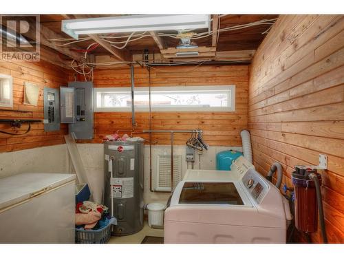 3111 Niquidet Street, Horsefly, BC - Indoor Photo Showing Laundry Room