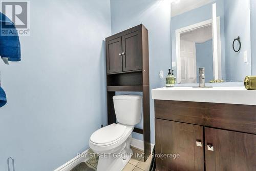 39 Blue Spruce Street, Brampton, ON - Indoor Photo Showing Bathroom