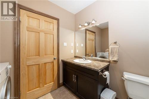 741209 Grey Road 40, Chatsworth (Twp), ON - Indoor Photo Showing Bathroom