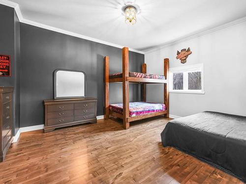 Bedroom - 118 1Re Rue, Saint-Blaise-Sur-Richelieu, QC - Indoor Photo Showing Bedroom