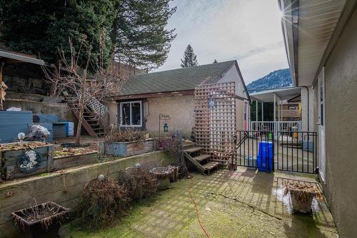 1171 Second Avenue, Trail, BC - Outdoor