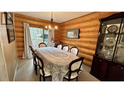 4906 Kitwanga Drive, 108 Mile Ranch, BC - Indoor Photo Showing Dining Room
