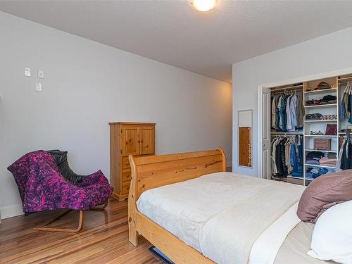 1714 Meagan St, Crofton, BC - Indoor Photo Showing Bedroom