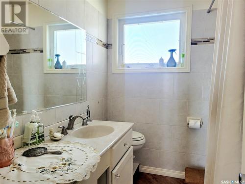 38 Stoney Lake Road, Humboldt Lake, SK - Indoor Photo Showing Bathroom