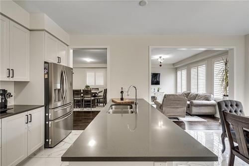 11 Malcolm Crescent, Caledonia, ON - Indoor Photo Showing Kitchen With Double Sink