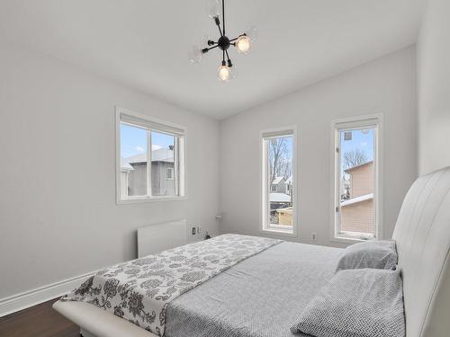Chambre Ã Â coucher - 1025 38E Avenue, Laval (Fabreville), QC - Indoor Photo Showing Bedroom