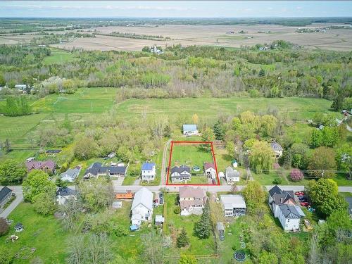 ExtÃ©rieur - 53 Ch. Ridge, Hinchinbrooke, QC - Outdoor With Deck Patio Veranda