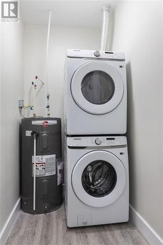 7829 Kent Boulevard Unit#4, Brockville, ON - Indoor Photo Showing Laundry Room