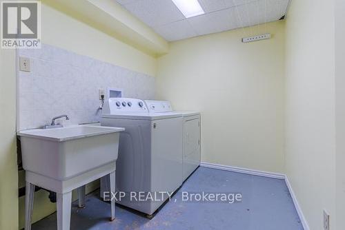 83 Green Briar Road, New Tecumseth, ON - Indoor Photo Showing Laundry Room