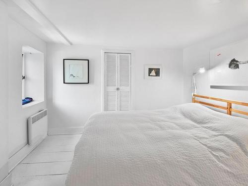Chambre Ã Â coucher - 180 Rue St-André, Longueuil (Le Vieux-Longueuil), QC - Indoor Photo Showing Bedroom