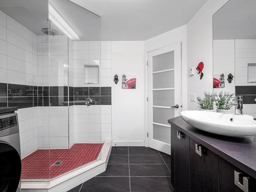 Salle de bains - 267 Rue Des Échevins, Saint-Jean-Sur-Richelieu, QC - Indoor Photo Showing Bathroom