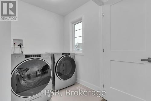 1506 Shira Dr, Kingston, ON - Indoor Photo Showing Laundry Room