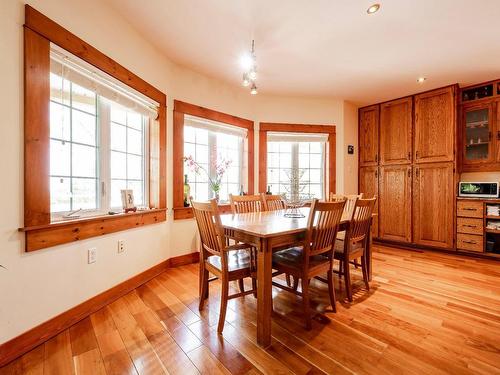 Dining room - 3180 Ch. De La Montagne, Les Îles-De-La-Madeleine, QC - Indoor Photo Showing Dining Room