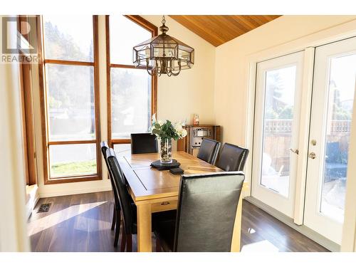 4324 Birch Avenue, Terrace, BC - Indoor Photo Showing Dining Room