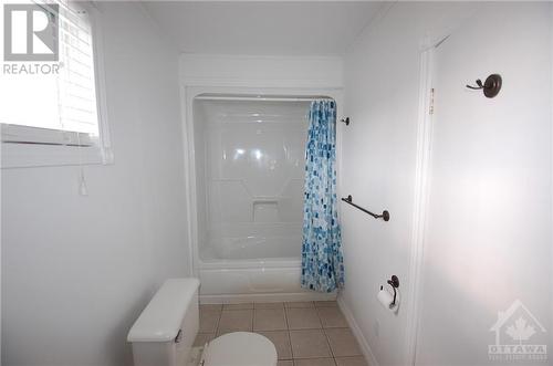 Main Bathroom - 1635 Landry Street, Clarence-Rockland, ON - Indoor Photo Showing Bathroom