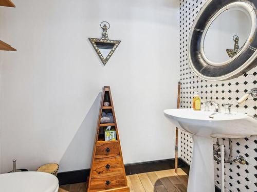 Salle d'eau - 376 Rue St-Michel, Oka, QC - Indoor Photo Showing Bathroom