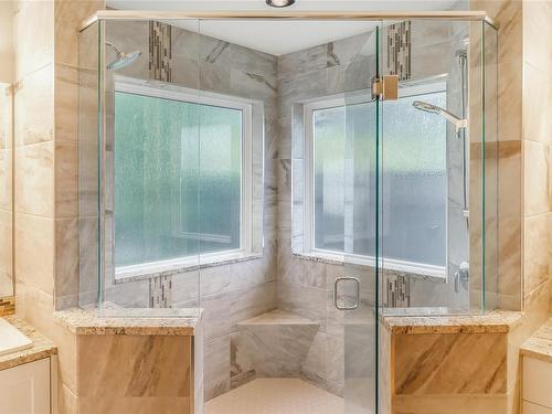 2454 Andover Rd, Nanoose Bay, BC - Indoor Photo Showing Bathroom