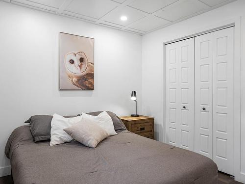 Chambre Ã Â coucher - 20 Ch. Du Soleil-Levant, Saint-Donat, QC - Indoor Photo Showing Bedroom