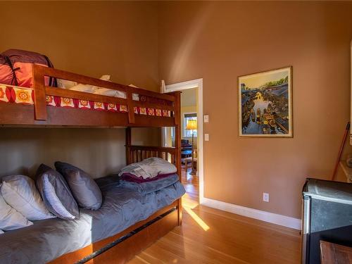 4246 Armadale Rd, Pender Island, BC - Indoor Photo Showing Bedroom