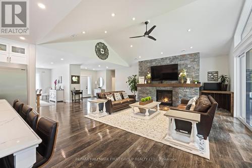 1080 Applewood Lane, South Frontenac, ON - Indoor With Fireplace