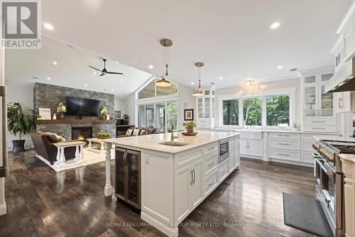 1080 Applewood Lane, South Frontenac, ON - Indoor Photo Showing Kitchen With Upgraded Kitchen