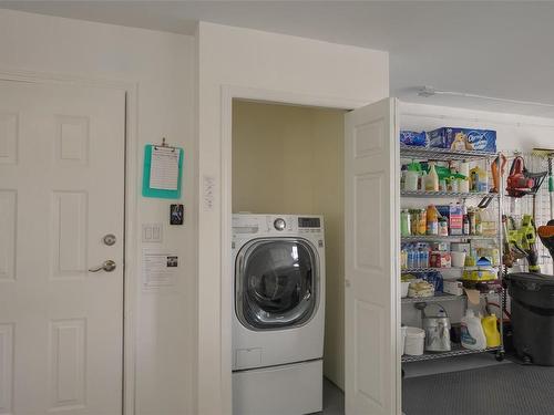 3370 Haida Dr, Colwood, BC - Indoor Photo Showing Laundry Room