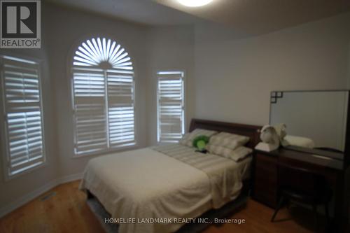 89 William Booth Avenue, Newmarket, ON - Indoor Photo Showing Bedroom