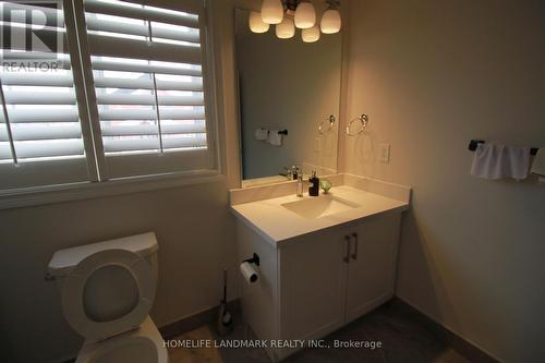 89 William Booth Avenue, Newmarket, ON - Indoor Photo Showing Bathroom
