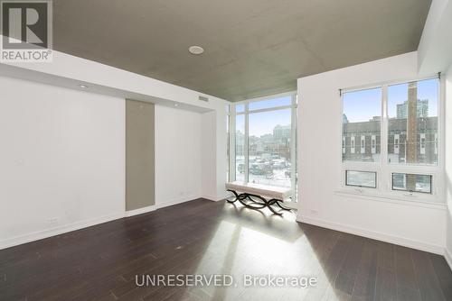 #Th3 -220 George St, Toronto, ON - Indoor Photo Showing Other Room