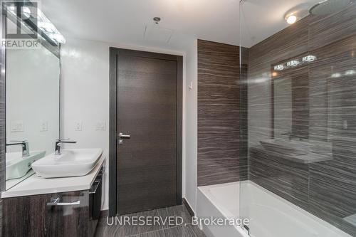 #Th3 -220 George St, Toronto, ON - Indoor Photo Showing Bathroom