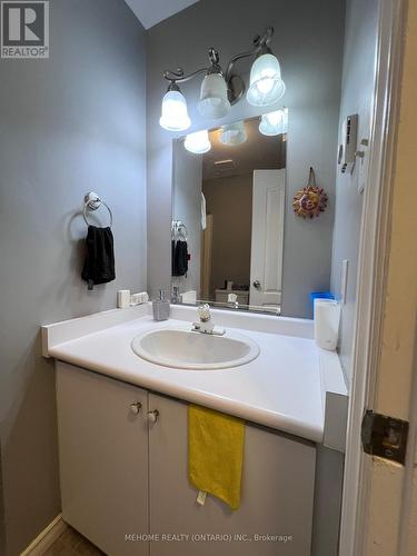 343 - 11 Harbour Street W, Collingwood, ON - Indoor Photo Showing Bathroom