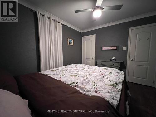 343 - 11 Harbour Street W, Collingwood, ON - Indoor Photo Showing Bedroom
