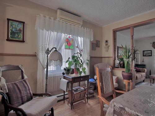 Dining room - 2319  - 2323 Av. Sylva-Clapin, Saint-Hyacinthe, QC - Indoor Photo Showing Other Room