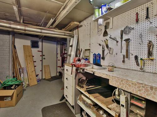 Workshop - 2319  - 2323 Av. Sylva-Clapin, Saint-Hyacinthe, QC - Indoor Photo Showing Basement