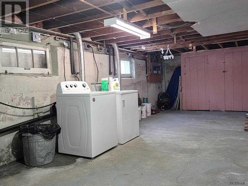 8 Poplar Ave, Kirkland Lake, ON - Indoor Photo Showing Laundry Room